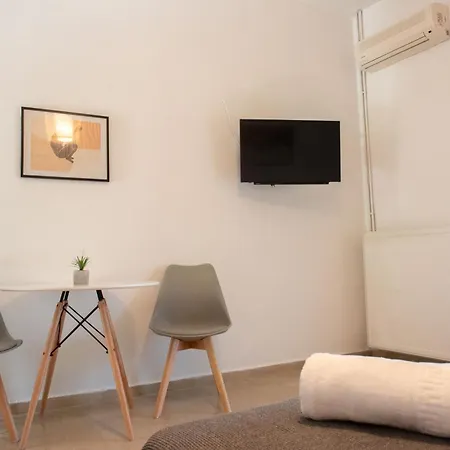 Fontana 1-bedroom House